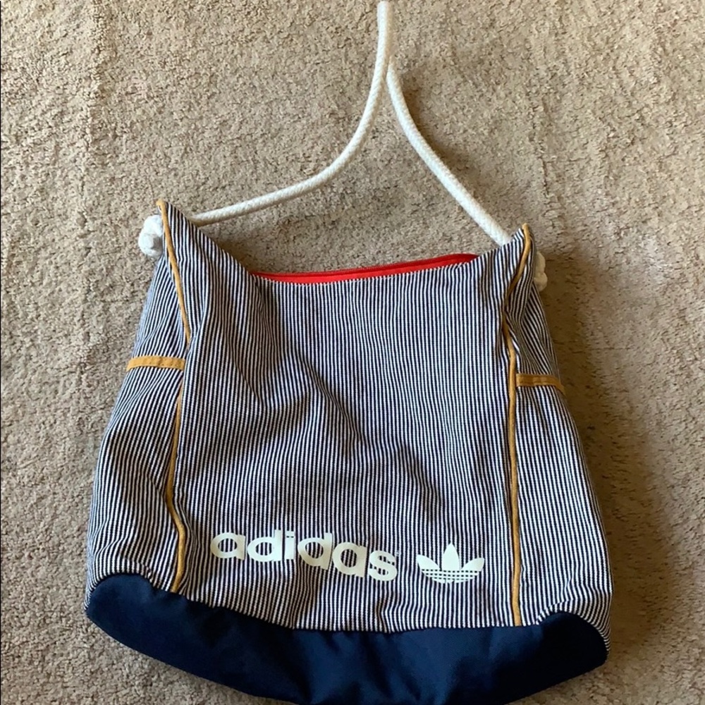 Shoulder bag
